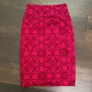 Lularoe Cassie XS Light and Dark Pink